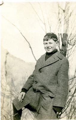 Barney Lewis (4).jpg