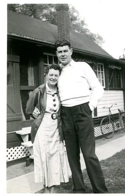 Barney and Ruth Lewis - Centre Island 1936.jpg