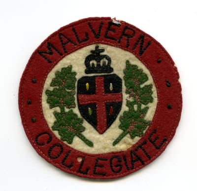 Malvern Collegiate Crest.jpg