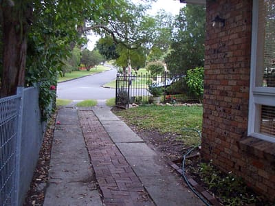 P000083.jpg