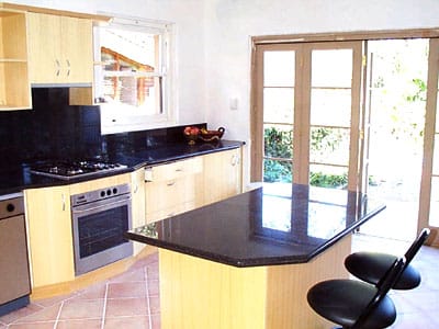 Bkitchen5.jpg