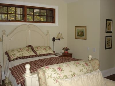 Master bedroom 1.jpg