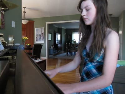 Sarah2.MOV