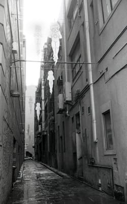 img029.jpg