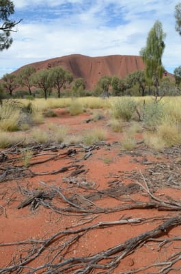 Uluru.JPG
