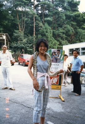 img051.jpg