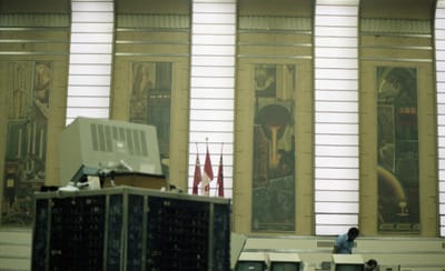1983_717.jpg