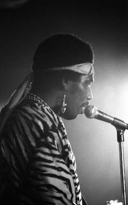 c1984_526.jpg