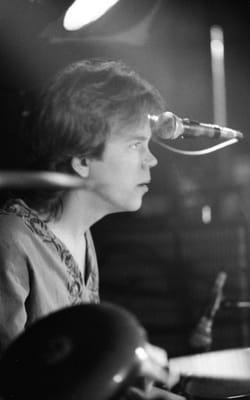 c1984_533.jpg