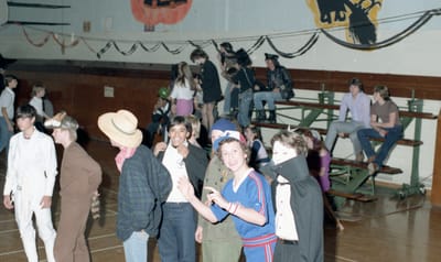 c1985_383.jpg