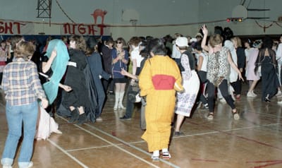 c1985_384.jpg