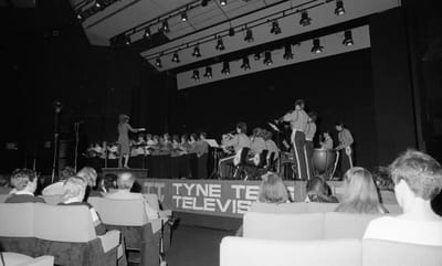 1985_372.jpg