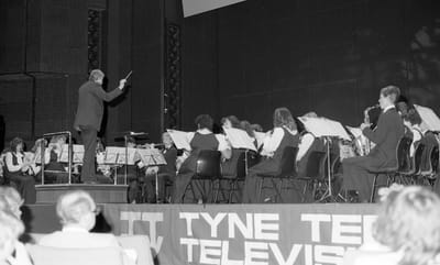 1985_375.jpg