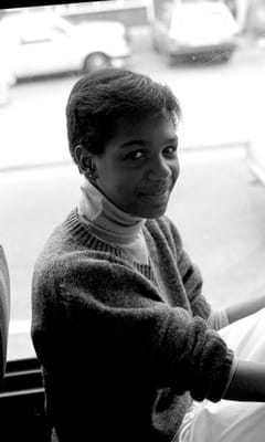 1985_420.jpg
