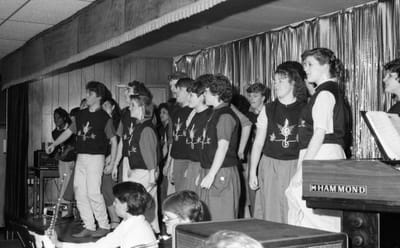 1985_454.jpg
