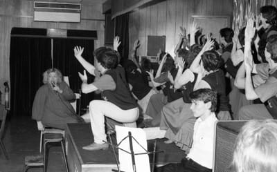 1985_458.jpg
