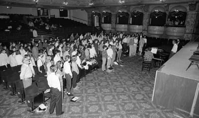 1985_565.jpg