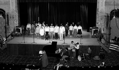 1985_566.jpg
