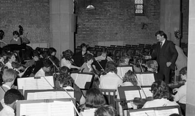 1985_637.jpg