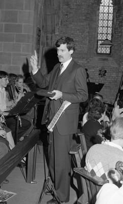 1985_643.jpg