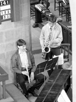 1985_653.jpg