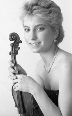 c1986_890.jpg