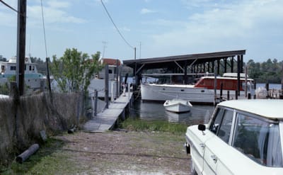Family c 1979274.jpg