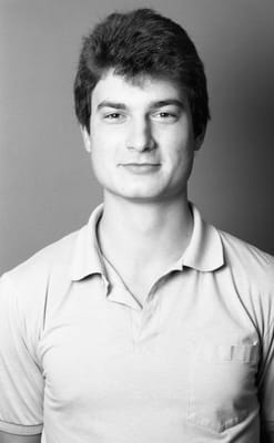 1988_737.jpg
