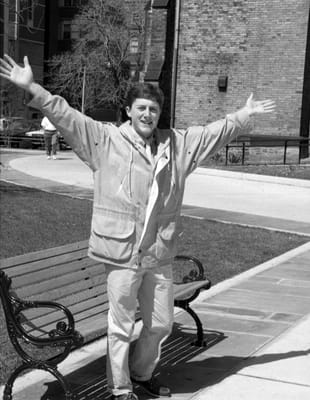 c1988_193_1.jpg