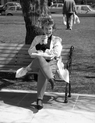 c1988_194_2.jpg