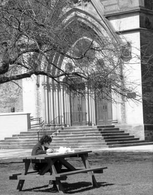 c1988_200_2.jpg
