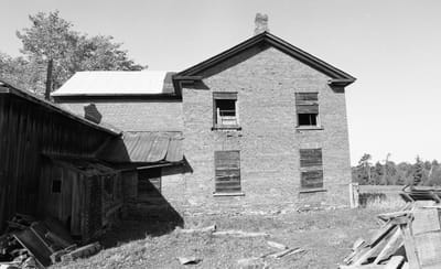 c1986_966.jpg