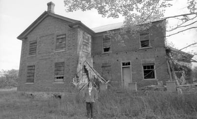 c1987_115.jpg