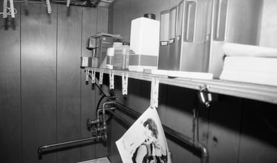 c_1985_572.jpg