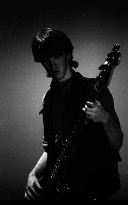 c1986_912.jpg