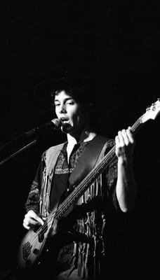 c1986_978.jpg