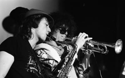 c1987_857.jpg