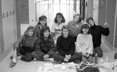 c1987_837.jpg