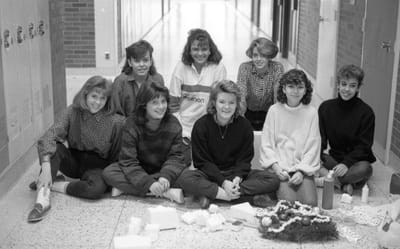 c1987_856.jpg