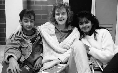 c1987_869.jpg