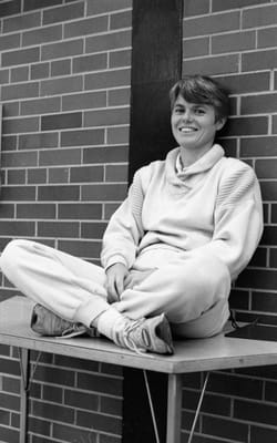 c1987_877.jpg