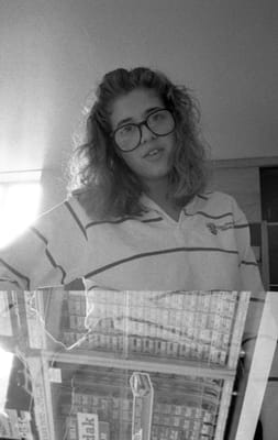 1988_695.jpg