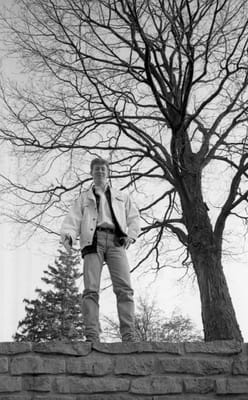 1990_256.jpg