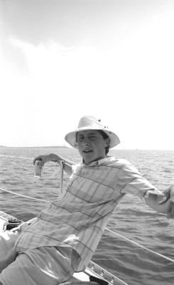 1988_906.jpg