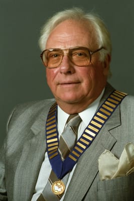 Walter_Little_02.jpg