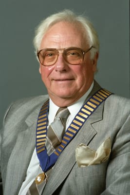 Walter_Little_08.jpg