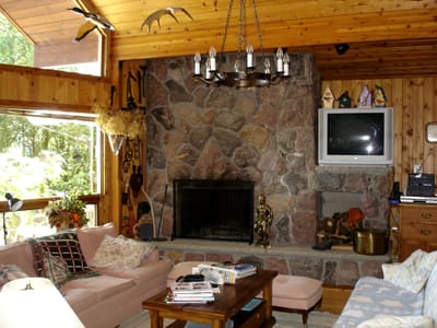 006 Living room.JPG