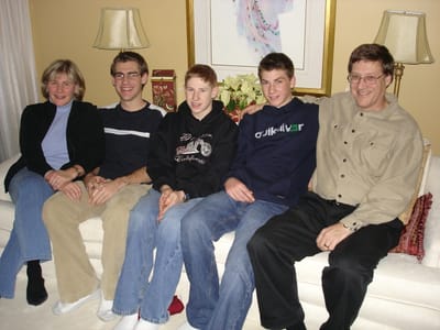 19-Cyndy,Brent, Dave, Jef, Bob.JPG
