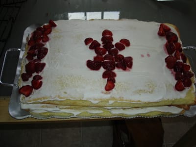 36 The Cake 2005.JPG