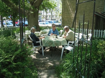 Lunch at Bayfield 2005.jpg